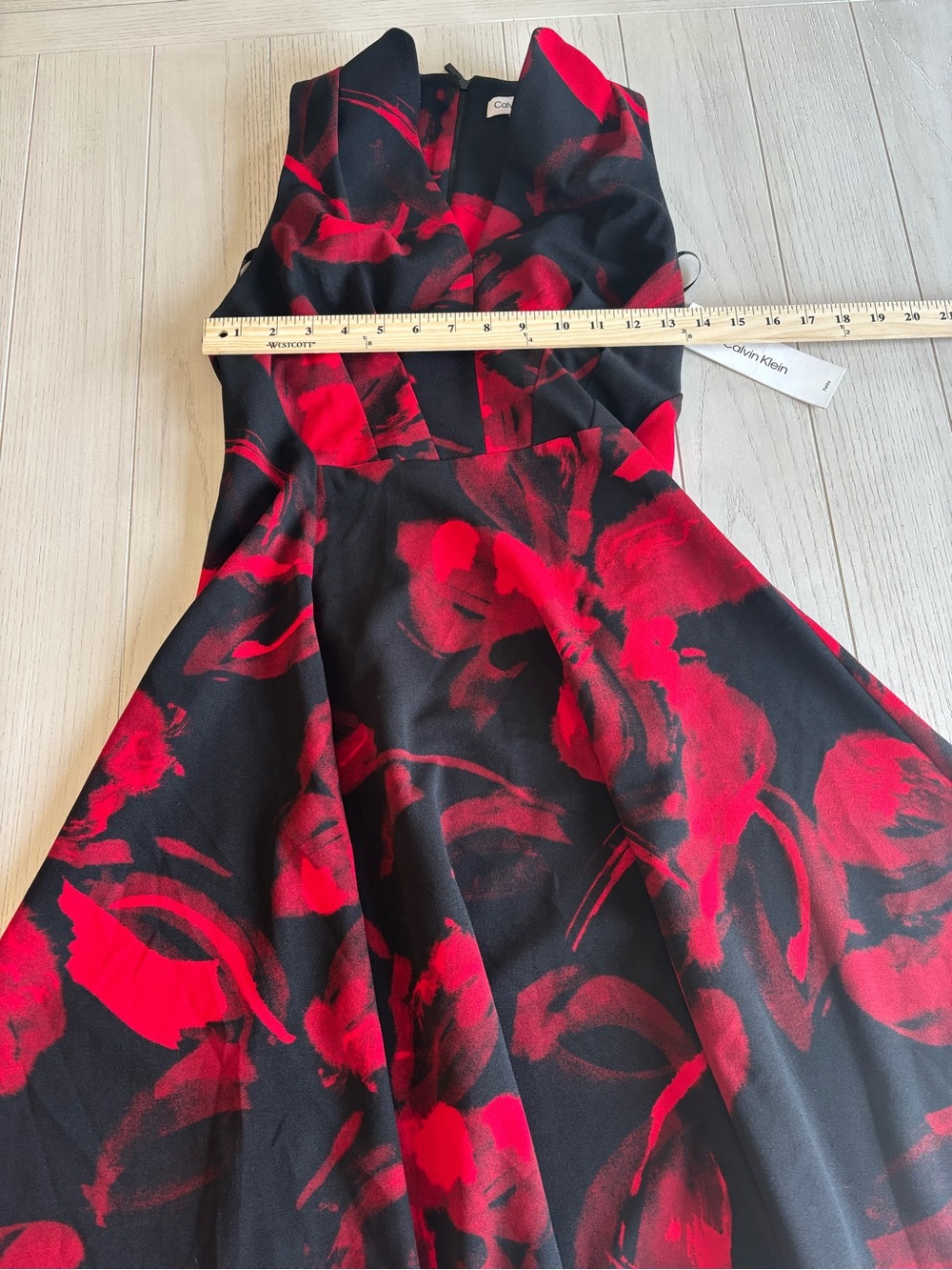 Calvin Klein Sleeveless Black Dress with Red Floral Print NWT - Picture 8 of 8
